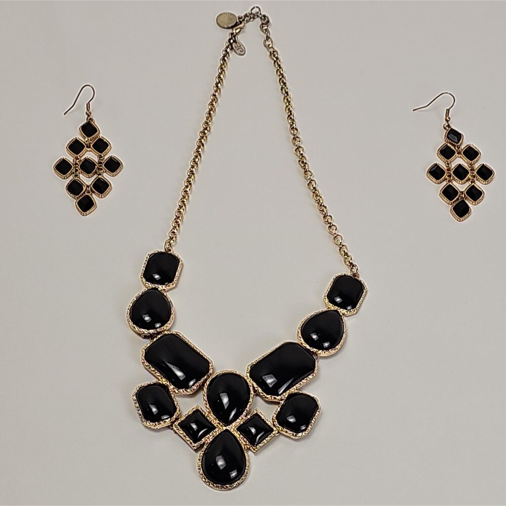 Stylish Cara NY Black Statement Bib Necklace Earrings Gold Tone Set